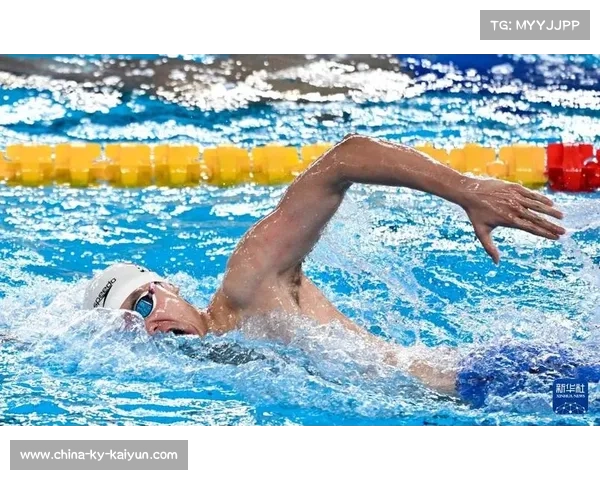 季新杰在全国游泳锦标赛男子200米自由泳决赛中以1分46秒48摘金