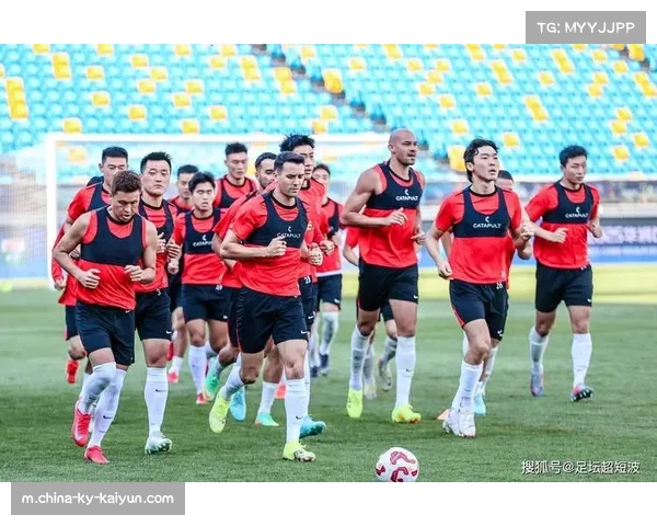 西海岸与蓉城外援比拼透视中超球队外援配置新趋势 西海岸与蓉城外援比拼透视中超球队外援配置新趋势